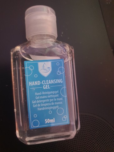 Hand cleansing gel