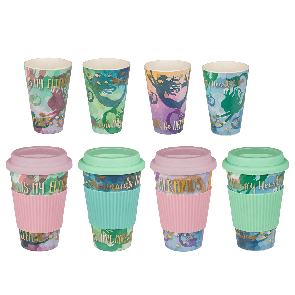Bamboo mug with silicone lid