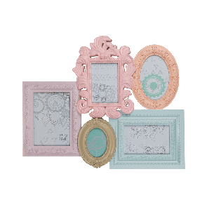 Plastic picture frame